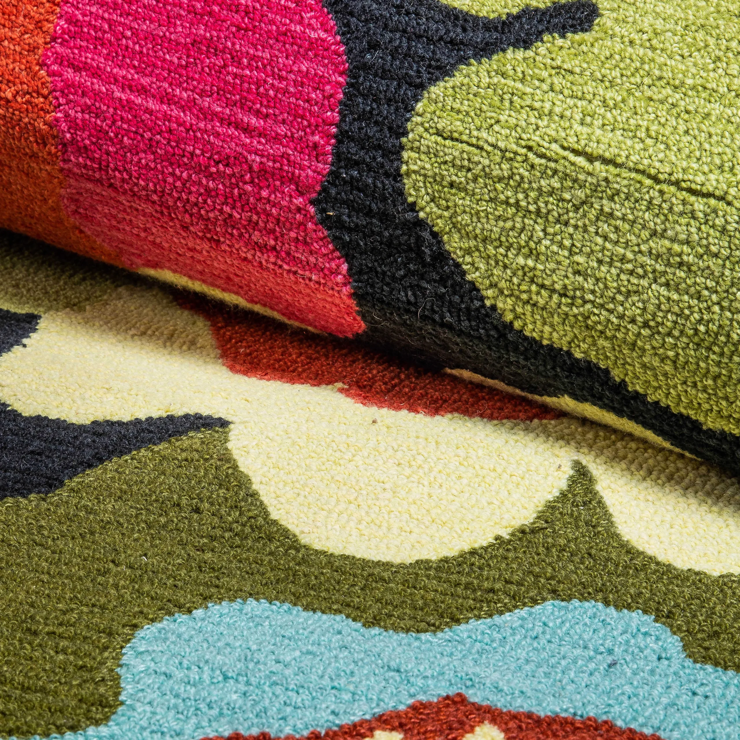 MacKenzie-Childs Spring|Outdoor<Always Flowers Indoor/Outdoor Rug - 3' x 5'