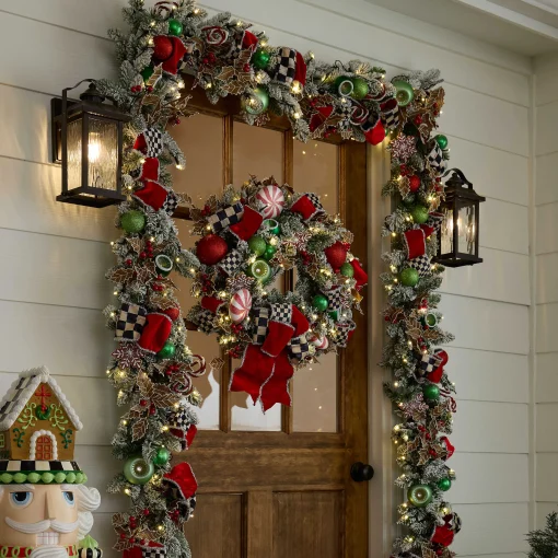 MacKenzie-Childs Greenery & Florals|Outdoor<Bake Shop Illuminated 28 Wreath