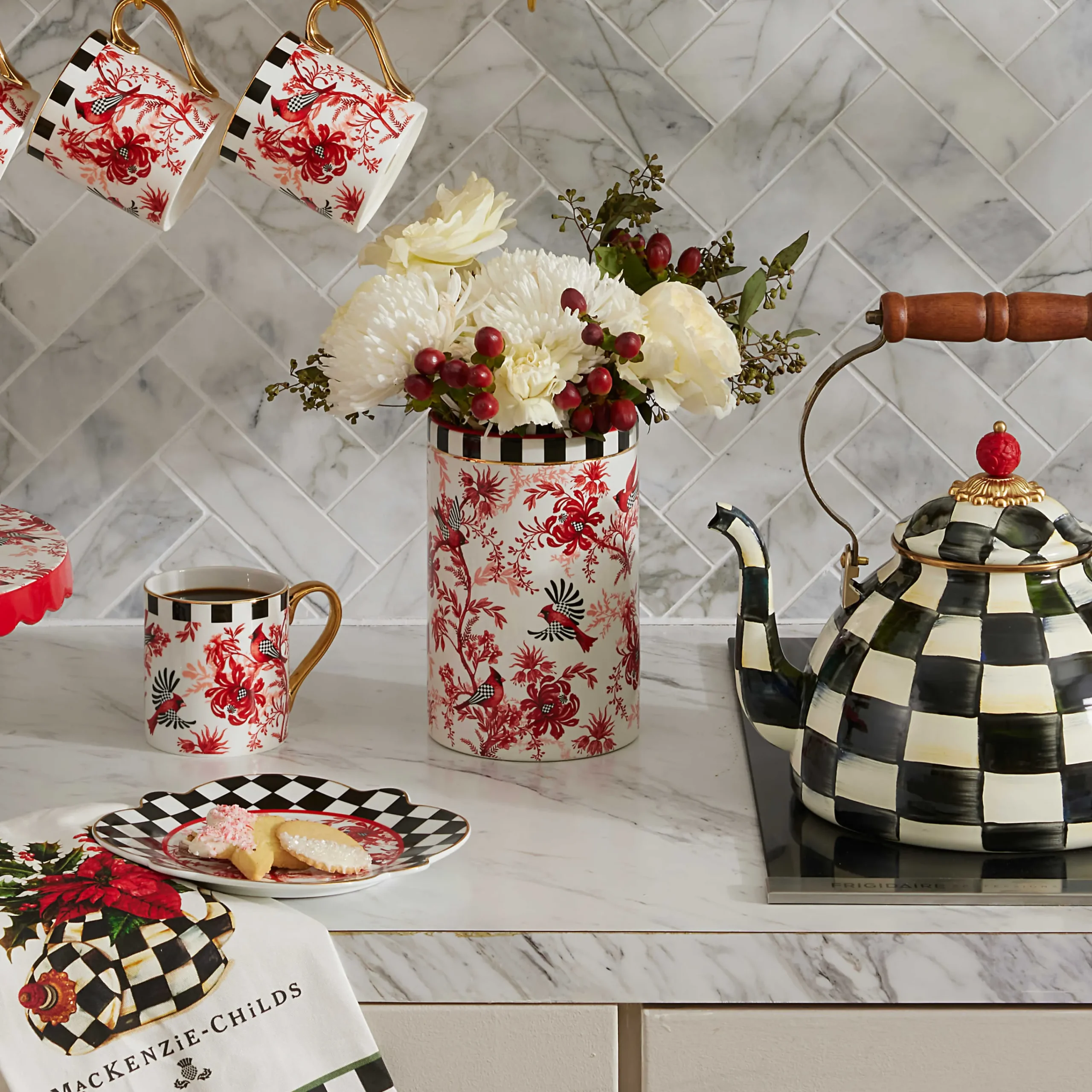 MacKenzie-Childs Room Accents<Cardinal Toile Short Vase