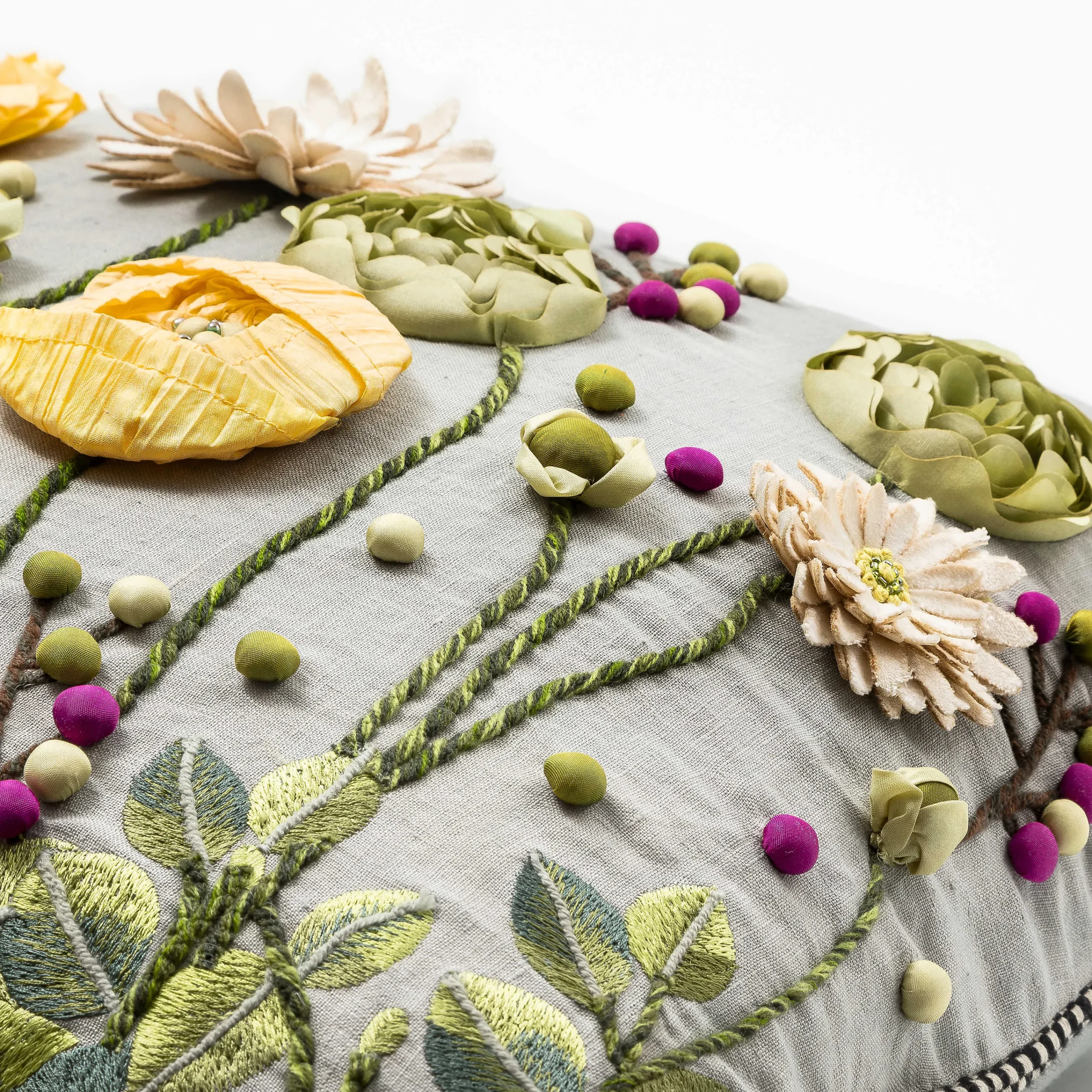 MacKenzie-Childs Spring|Pillows, Throws, & Cushions<Coming Up Daisies Square Throw Pillow