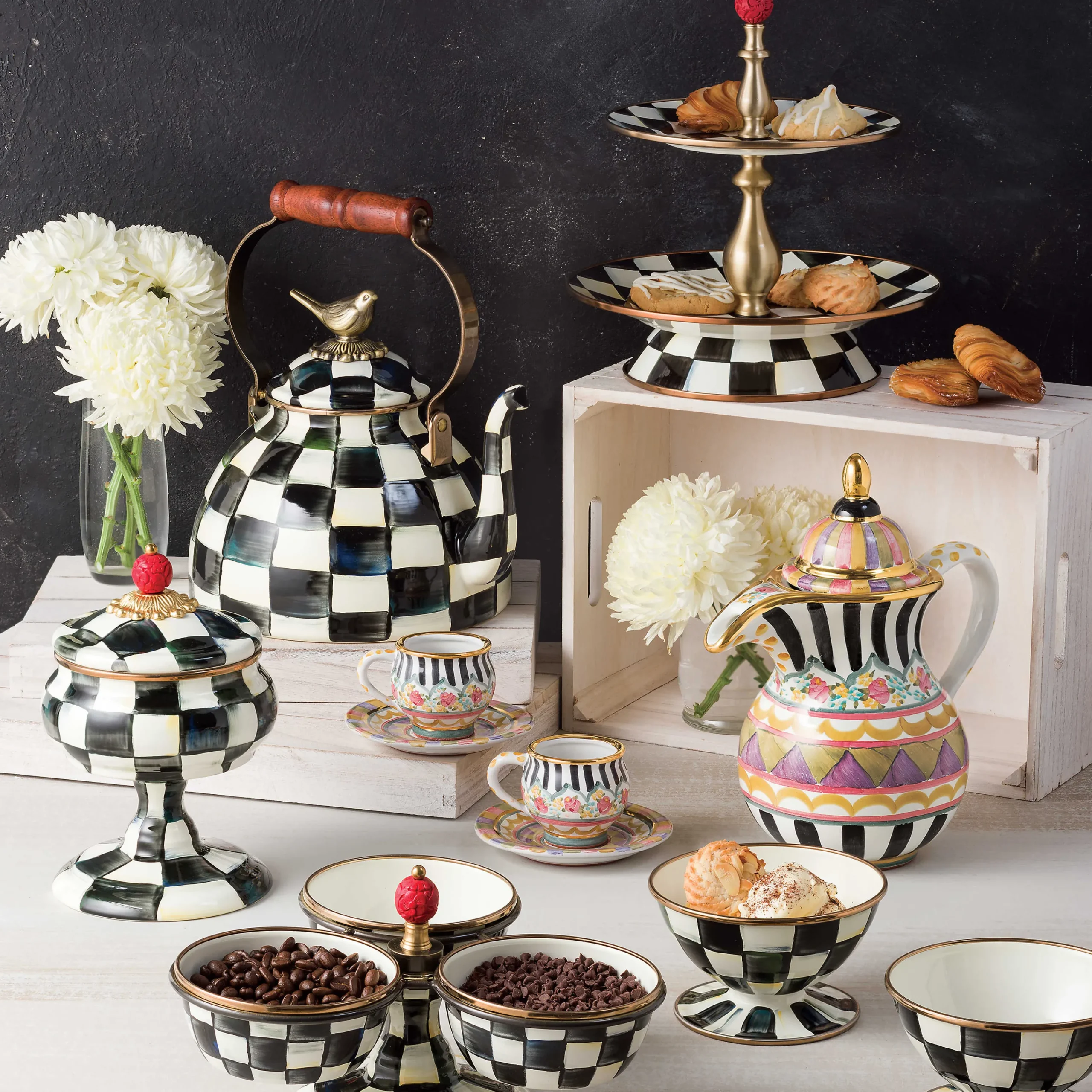 MacKenzie-Childs Cookware & Bakeware|Tea Kettles<Courtly Check 3 Quart Tea Kettle with Bird