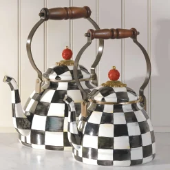 MacKenzie-Childs Tea Kettles<Courtly Check 3 Quart Tea Kettle