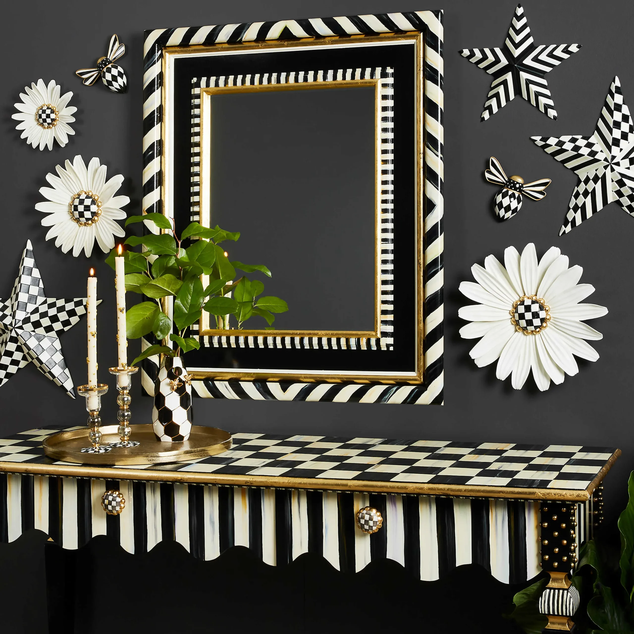 MacKenzie-Childs Spring|Room Accents<Courtly Check Bee Wall Decor