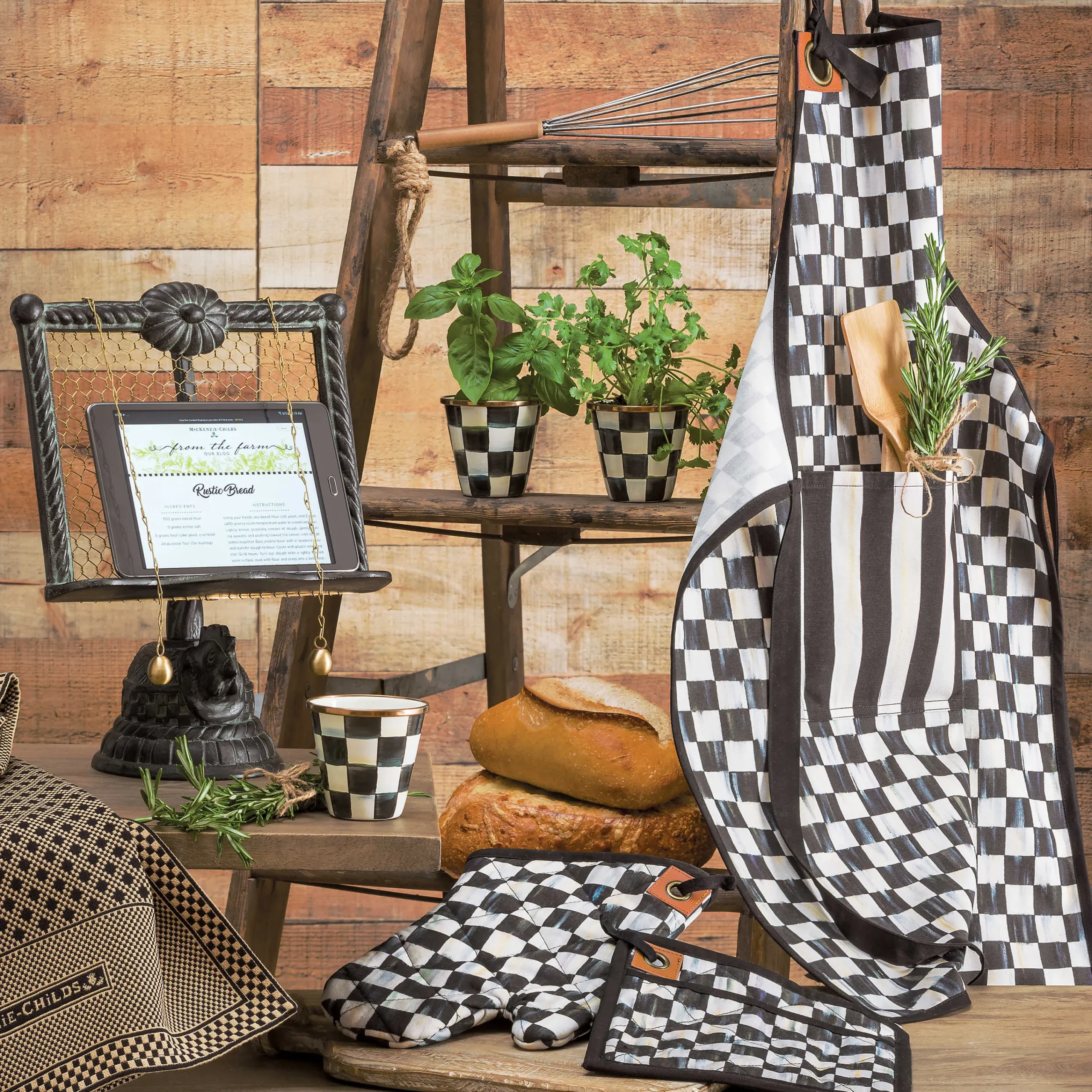 MacKenzie-Childs Kitchen & Table Linens<Courtly Check Bistro Apron