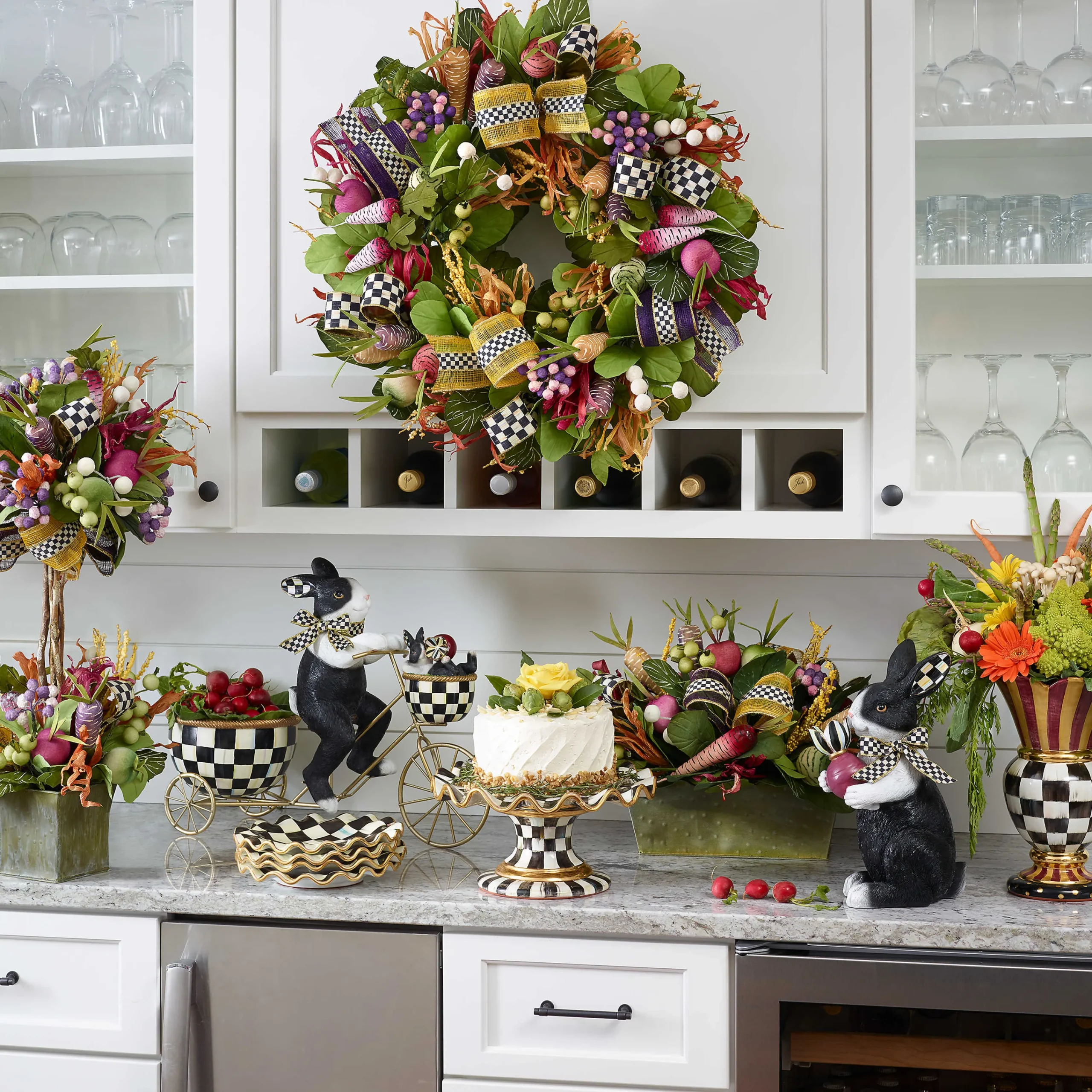 MacKenzie-Childs Serveware<Courtly Check Ceramic Fluted Cake Stand