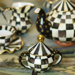 MacKenzie-Childs The Coffee Shop|Serveware<Courtly Check Ceramic Sugar Bowl with Lid