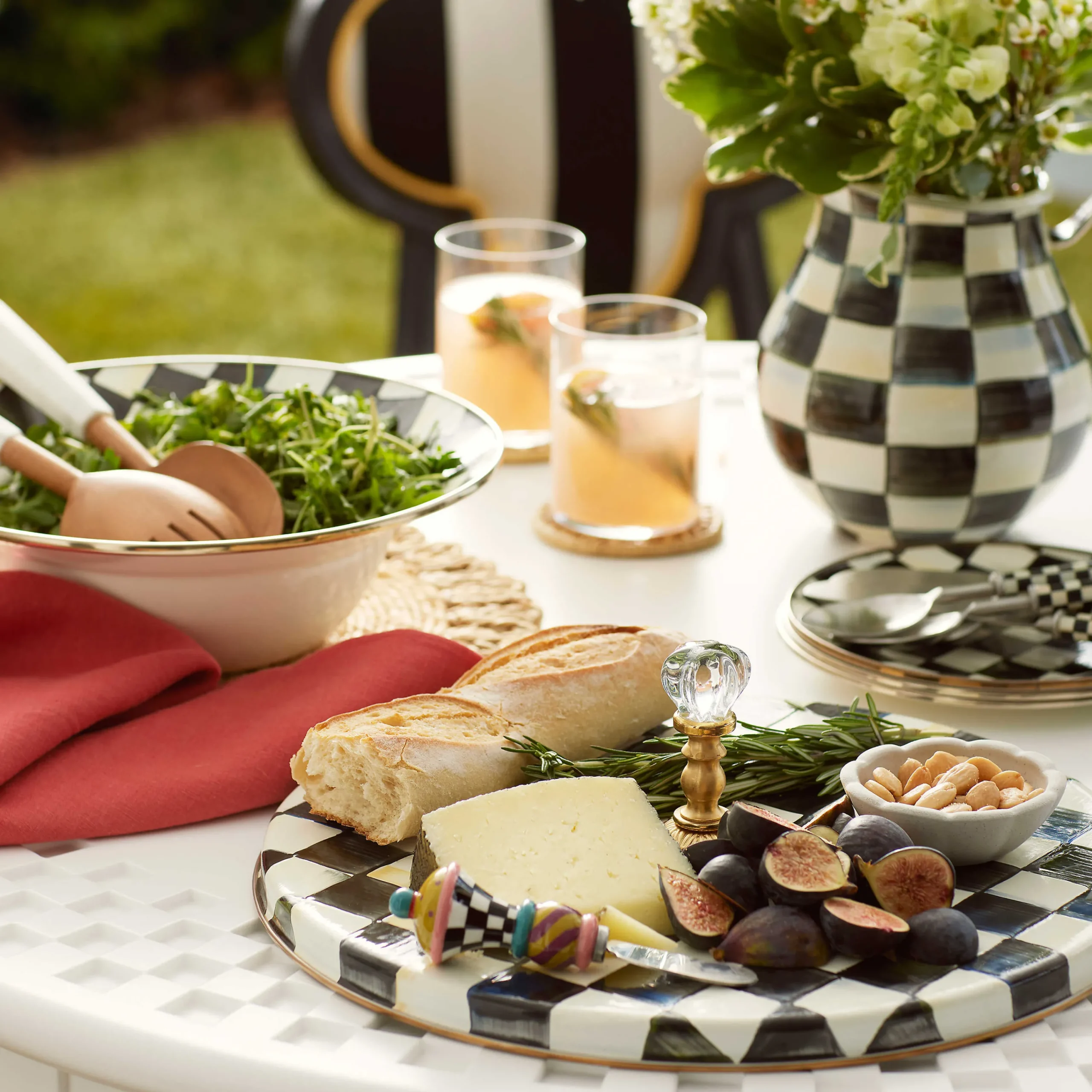 MacKenzie-Childs Serveware<Courtly Check Cheese Course