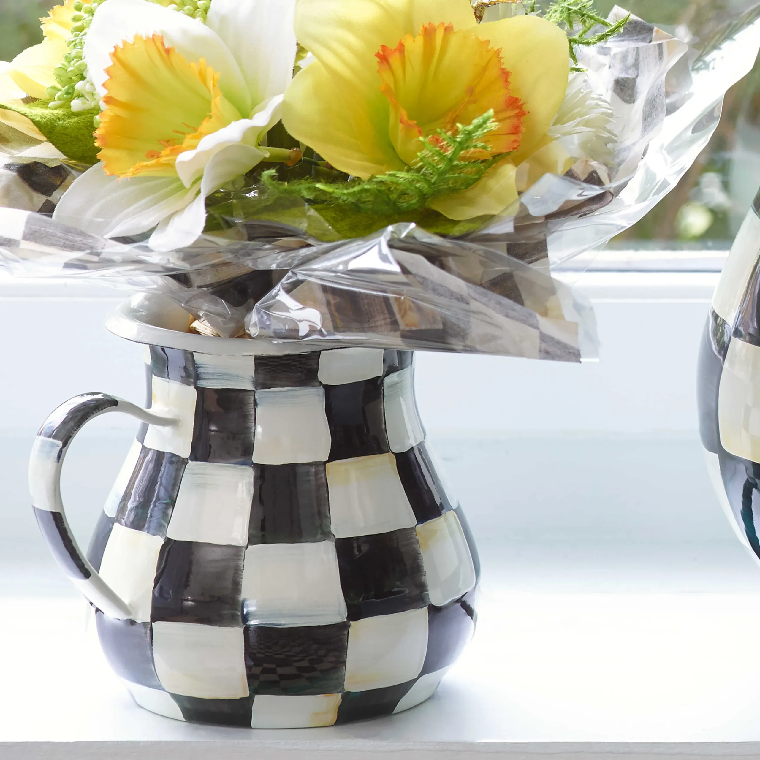 MacKenzie-Childs The Coffee Shop|Serveware<Courtly Check Creamer