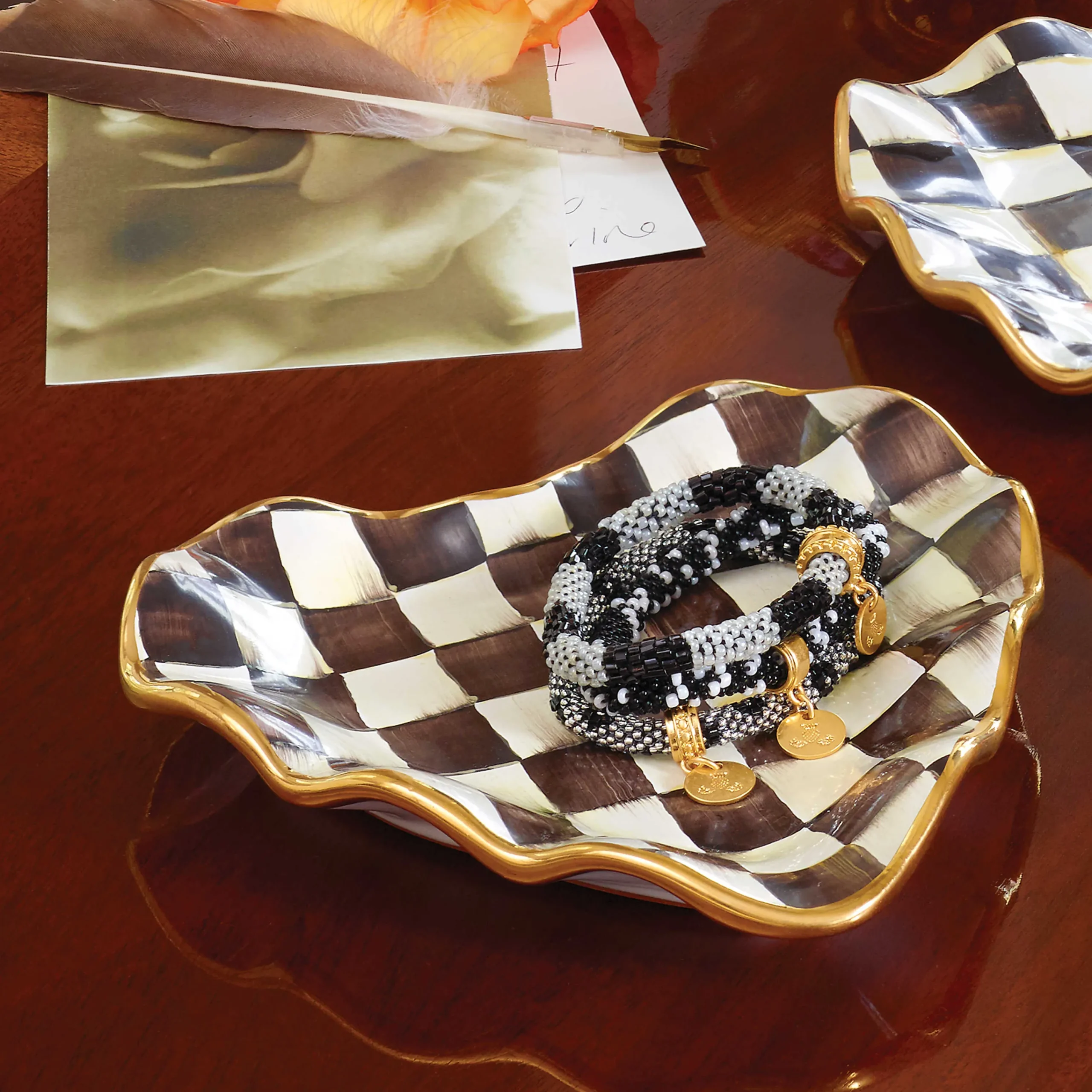 MacKenzie-Childs Bar Entertaining|Serveware<Courtly Check Fluted Heart Plate