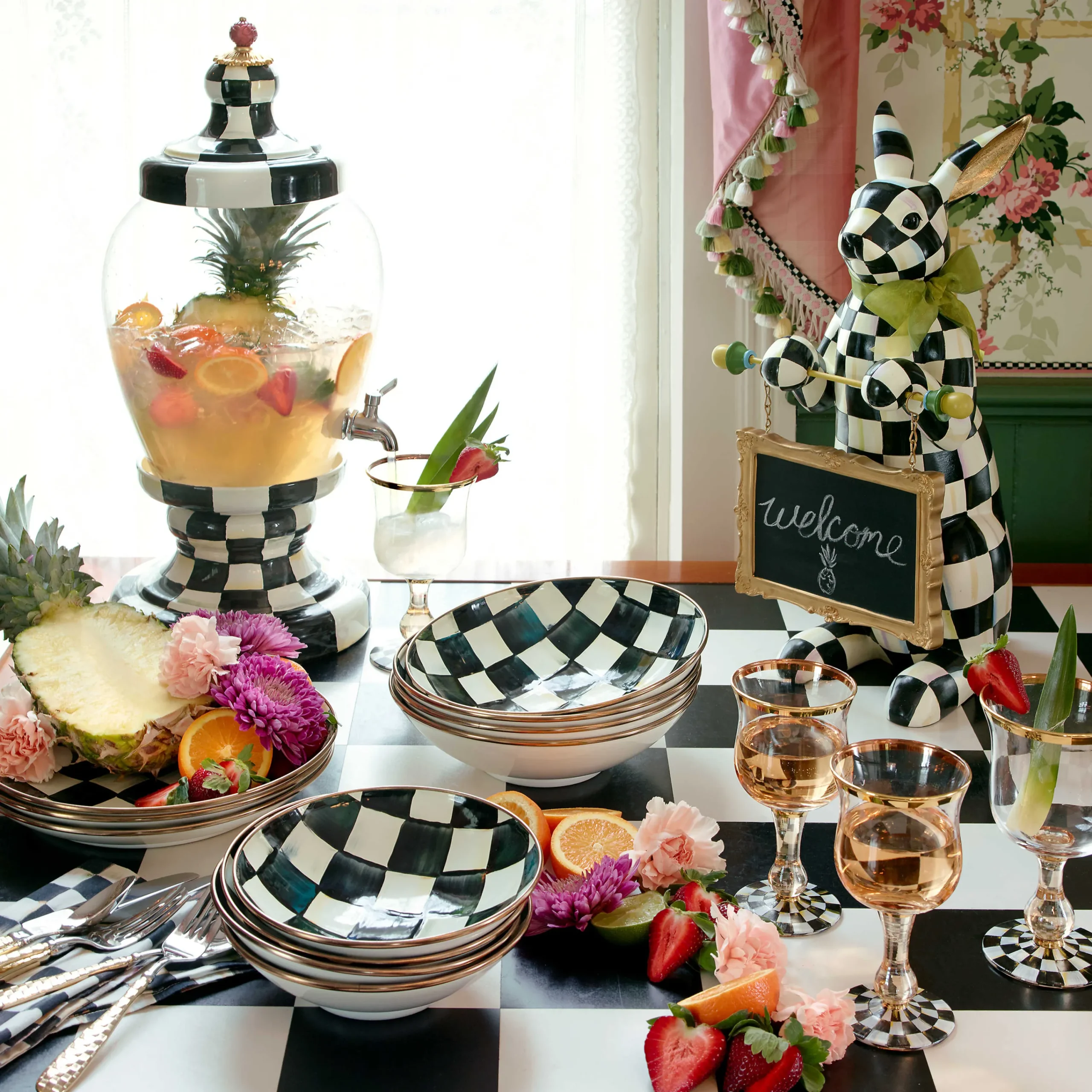 MacKenzie-Childs Easter|Spring<Courtly Check Menu Rabbit