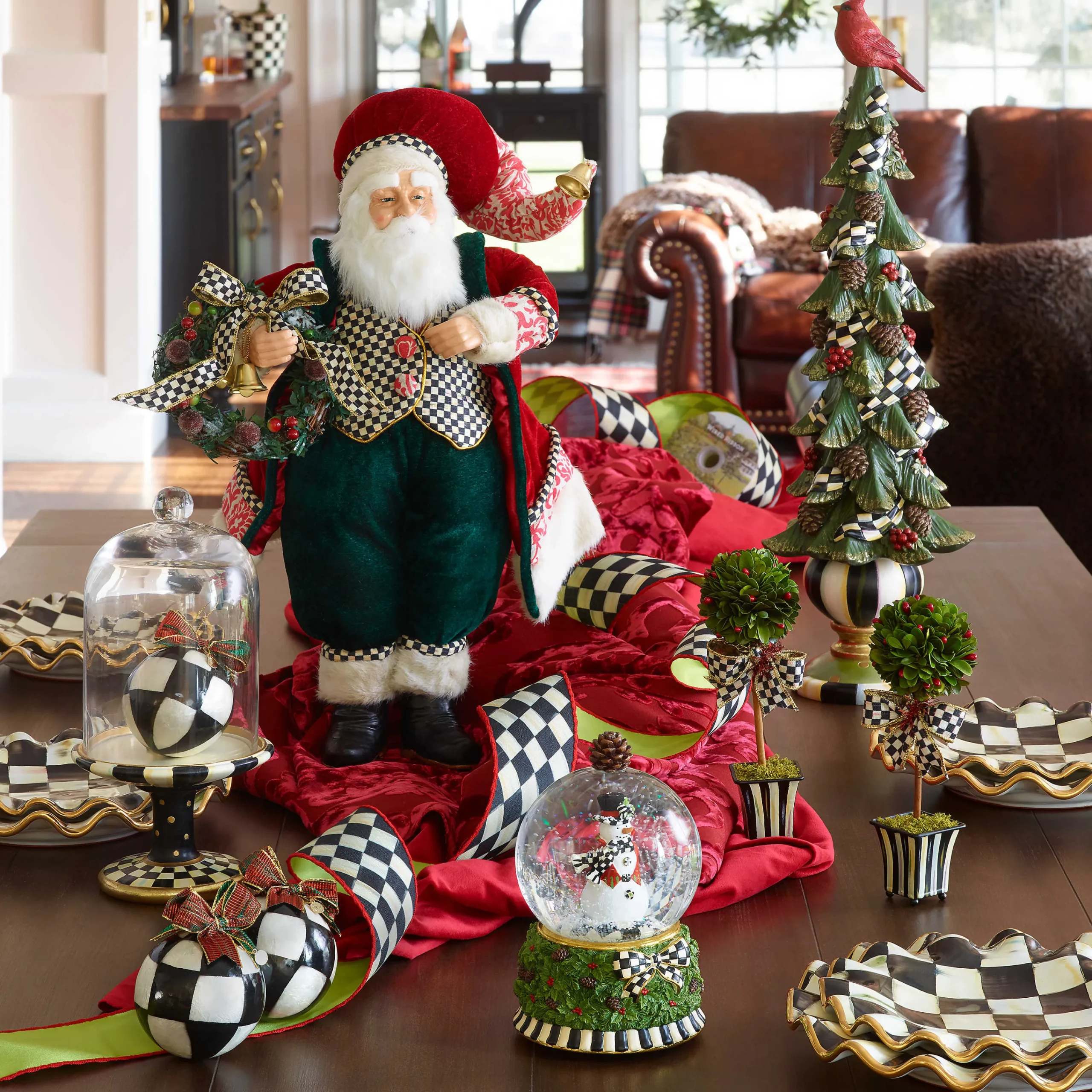 MacKenzie-Childs Room Accents<Courtly Check Pedestal with Cloche