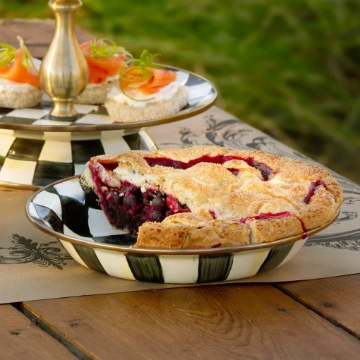MacKenzie-Childs Fall Entertaining|Cookware & Bakeware<Courtly Check Pie Plate