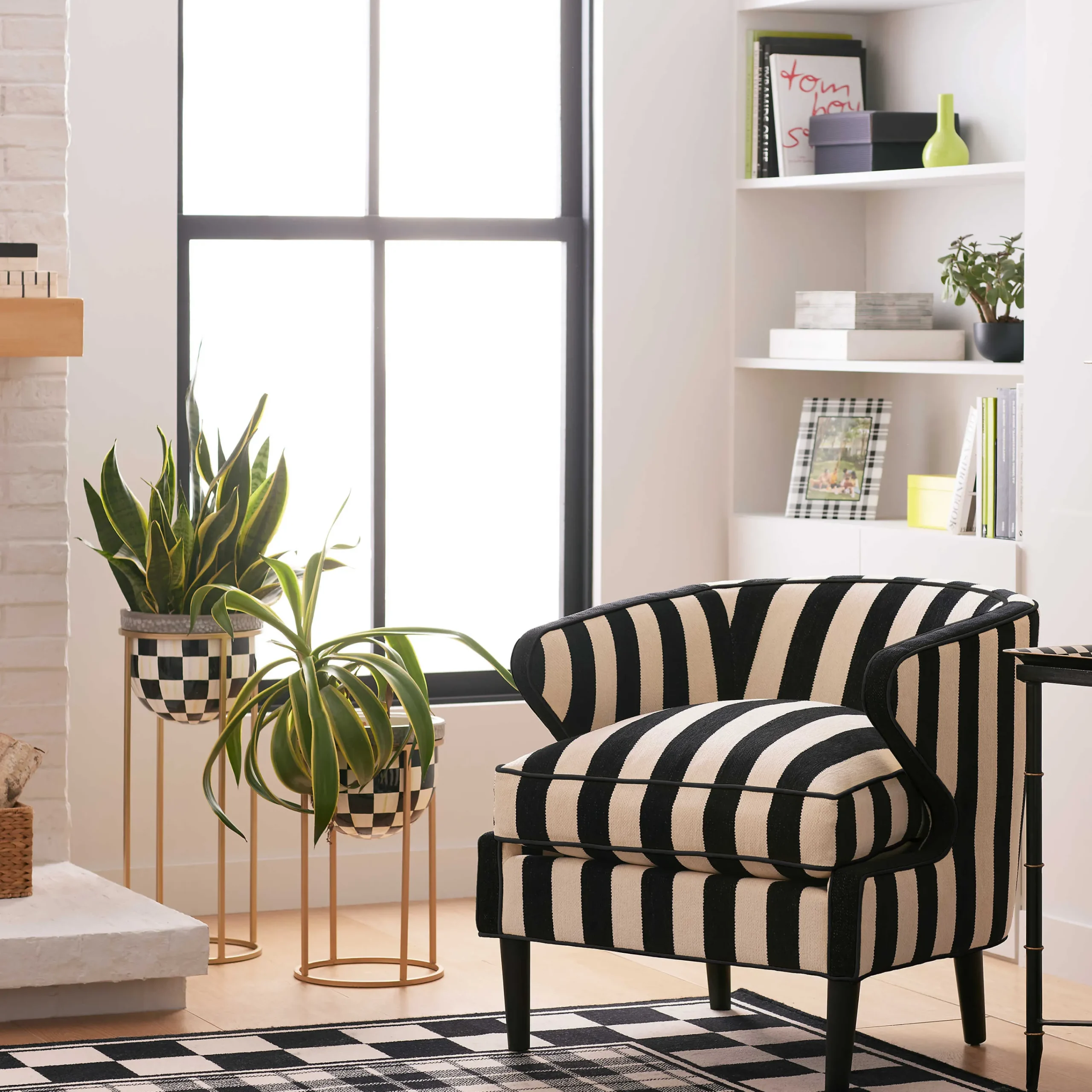 MacKenzie-Childs Outdoor<Courtly Check Short Plant Stand