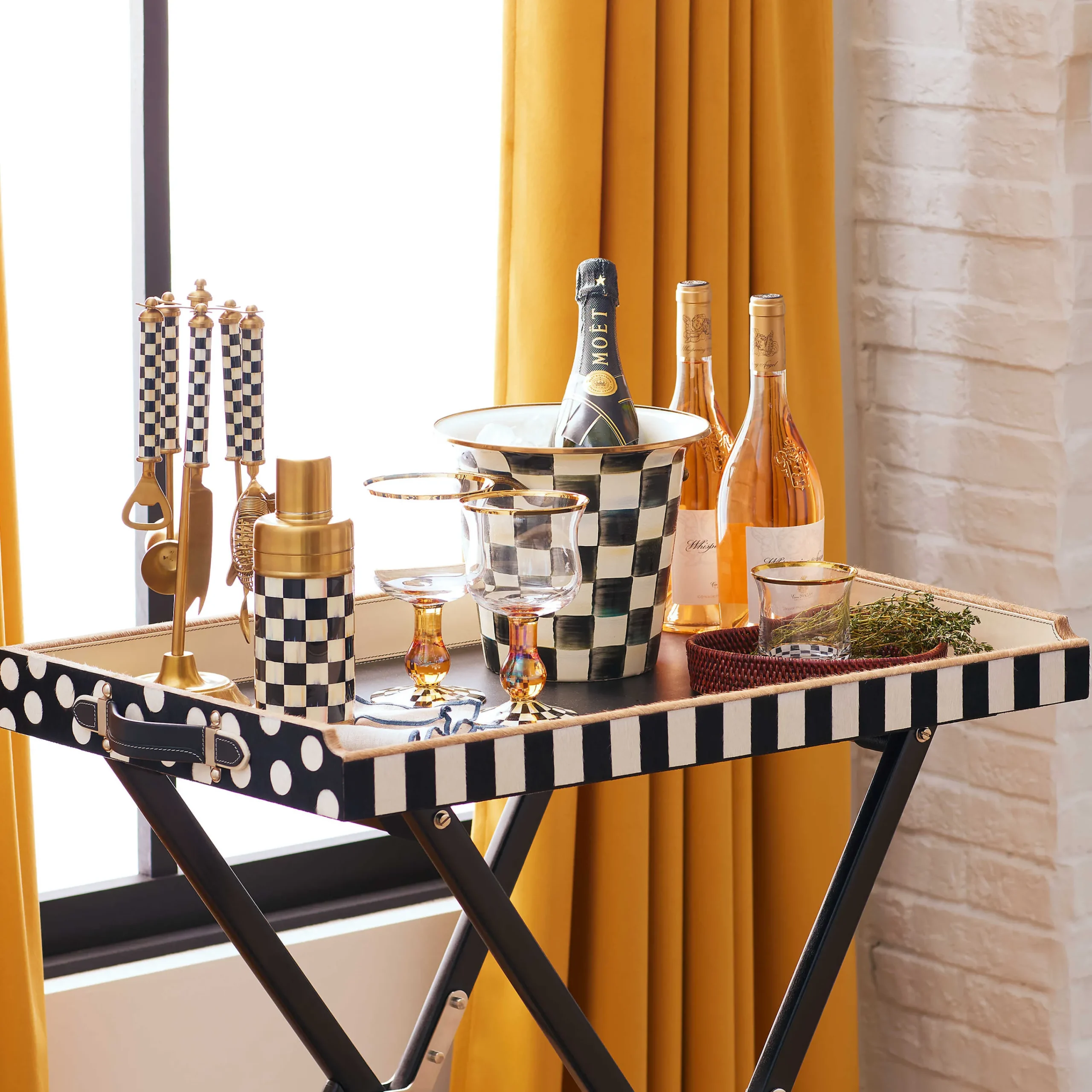 MacKenzie-Childs Fall Entertaining|Drinkware<Courtly Check Wine Glass