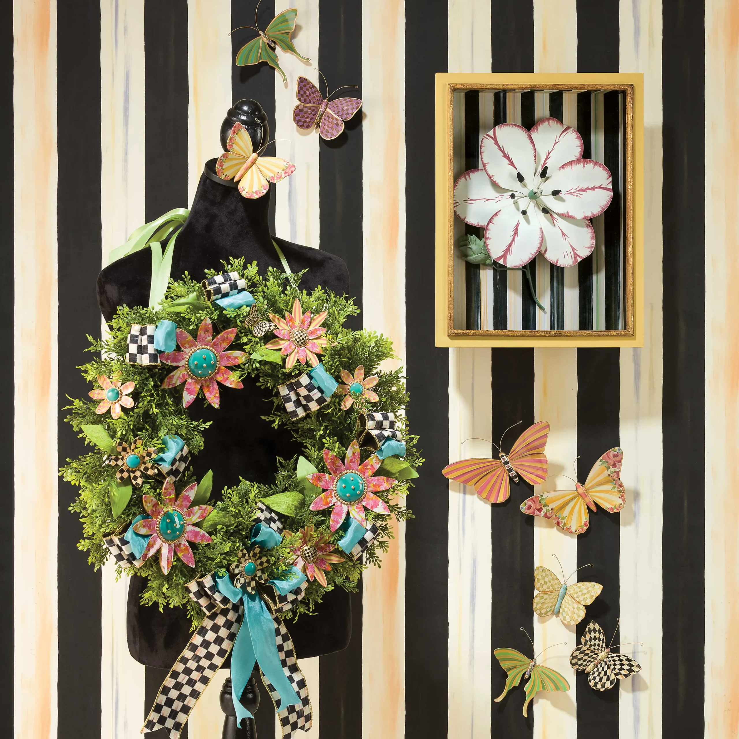 MacKenzie-Childs Finishing Touches|Room Accents<Courtly Stripe Wallpaper