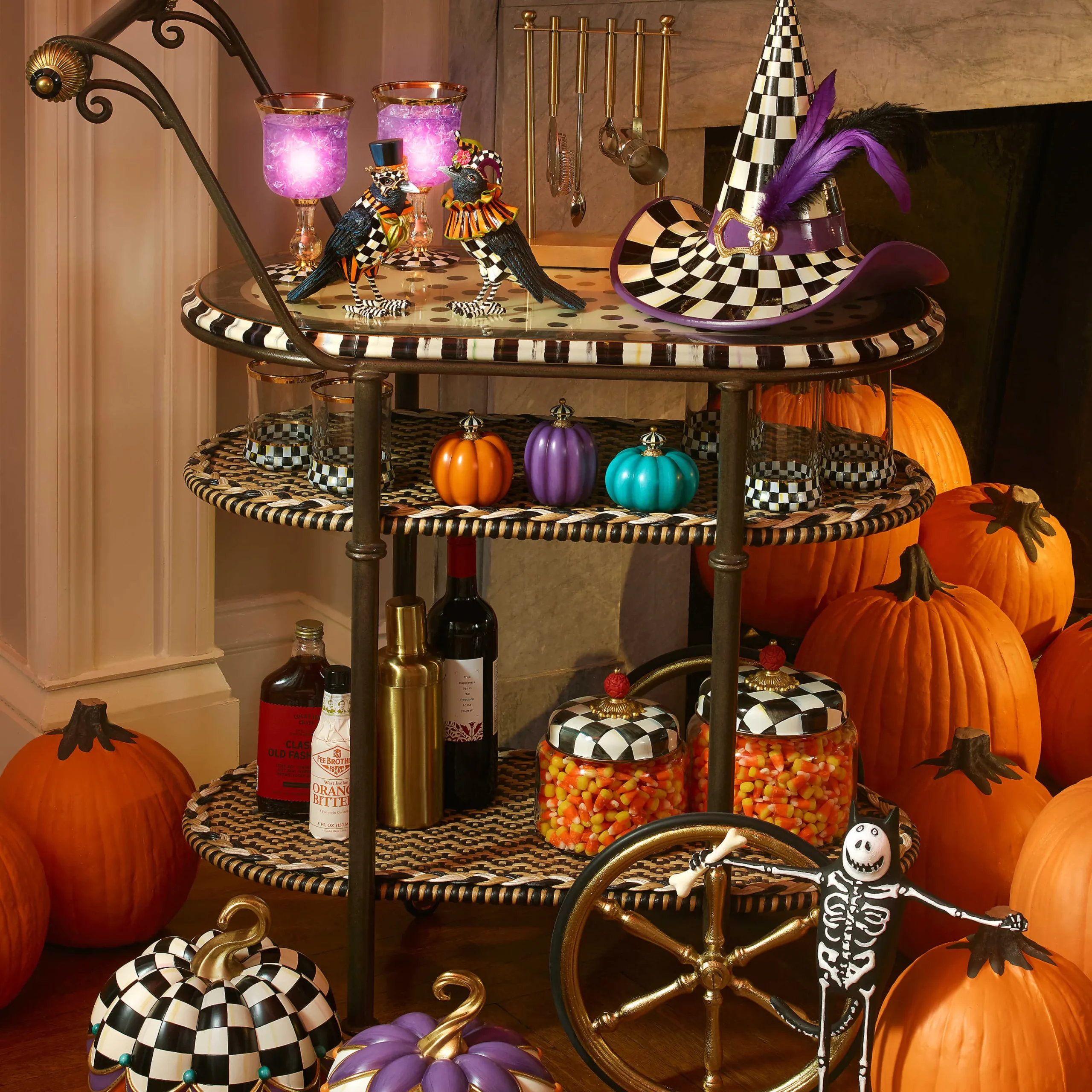 MacKenzie-Childs Living Room|Bar Entertaining<Dotography Bar Cart