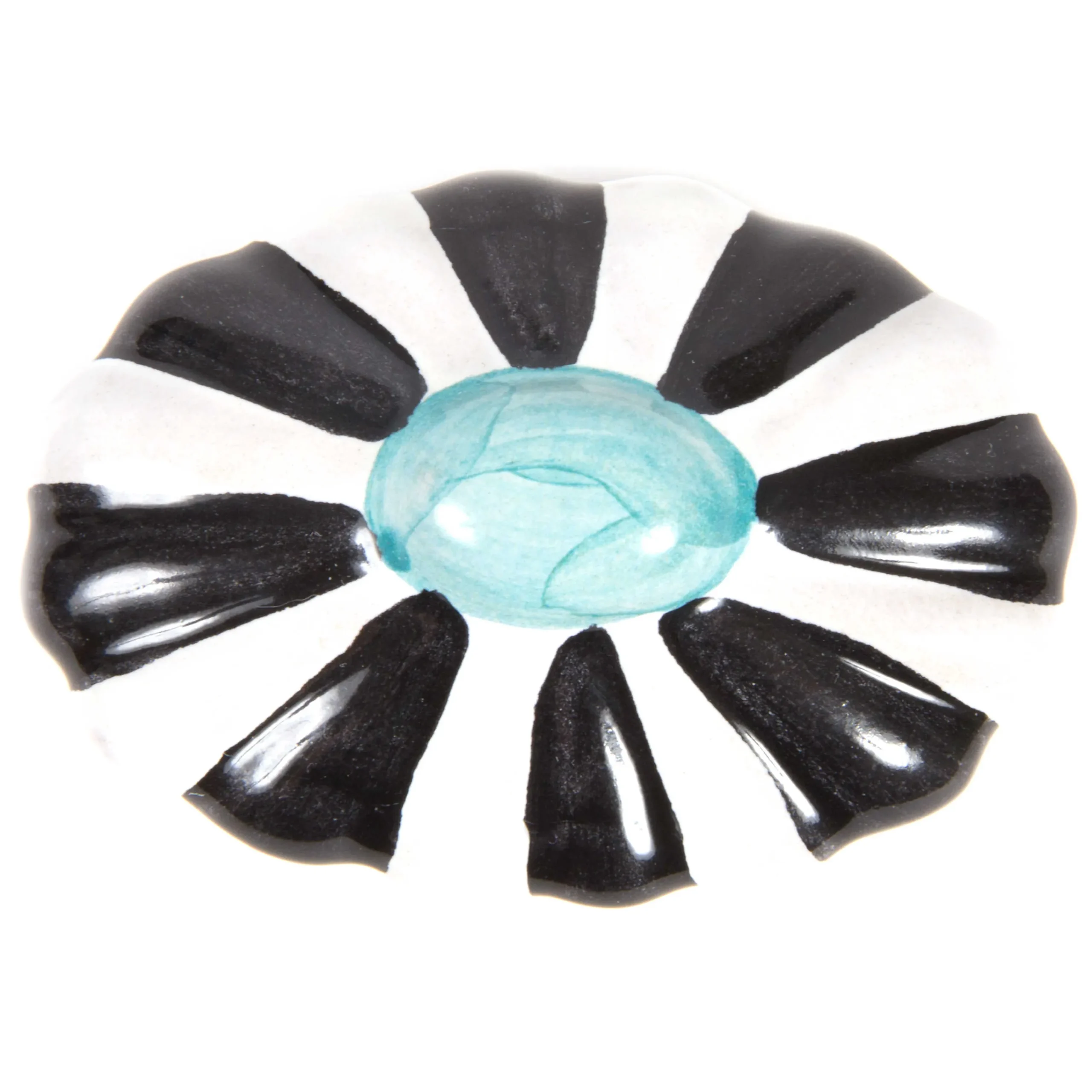 MacKenzie-Childs Finishing Touches<Fluted Knob - Black, White,  Water Fountain