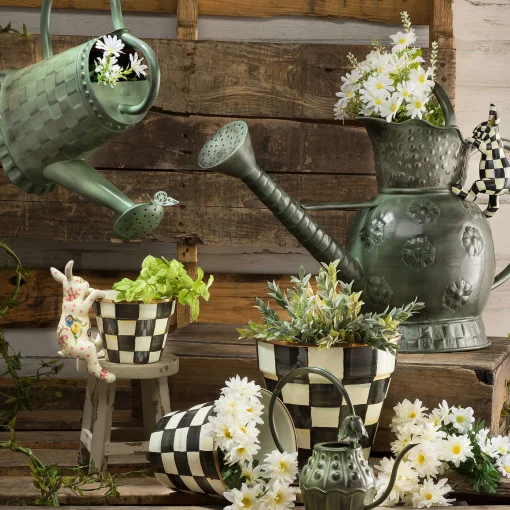 MacKenzie-Childs Easter|Spring<Funny Bunny Pot Climber