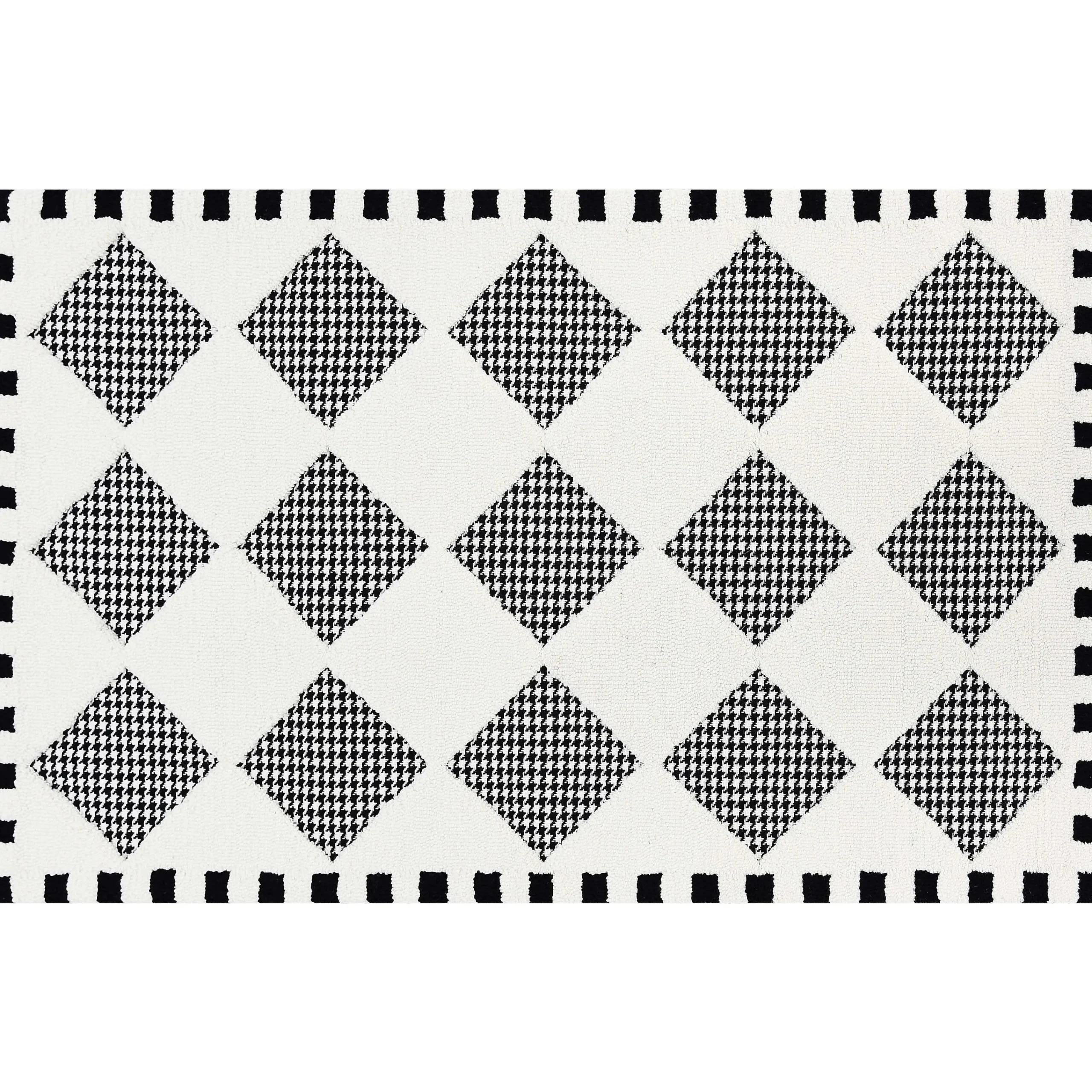 MacKenzie-Childs Rugs<Houndstooth Check Diamond 3' x 5' Rug
