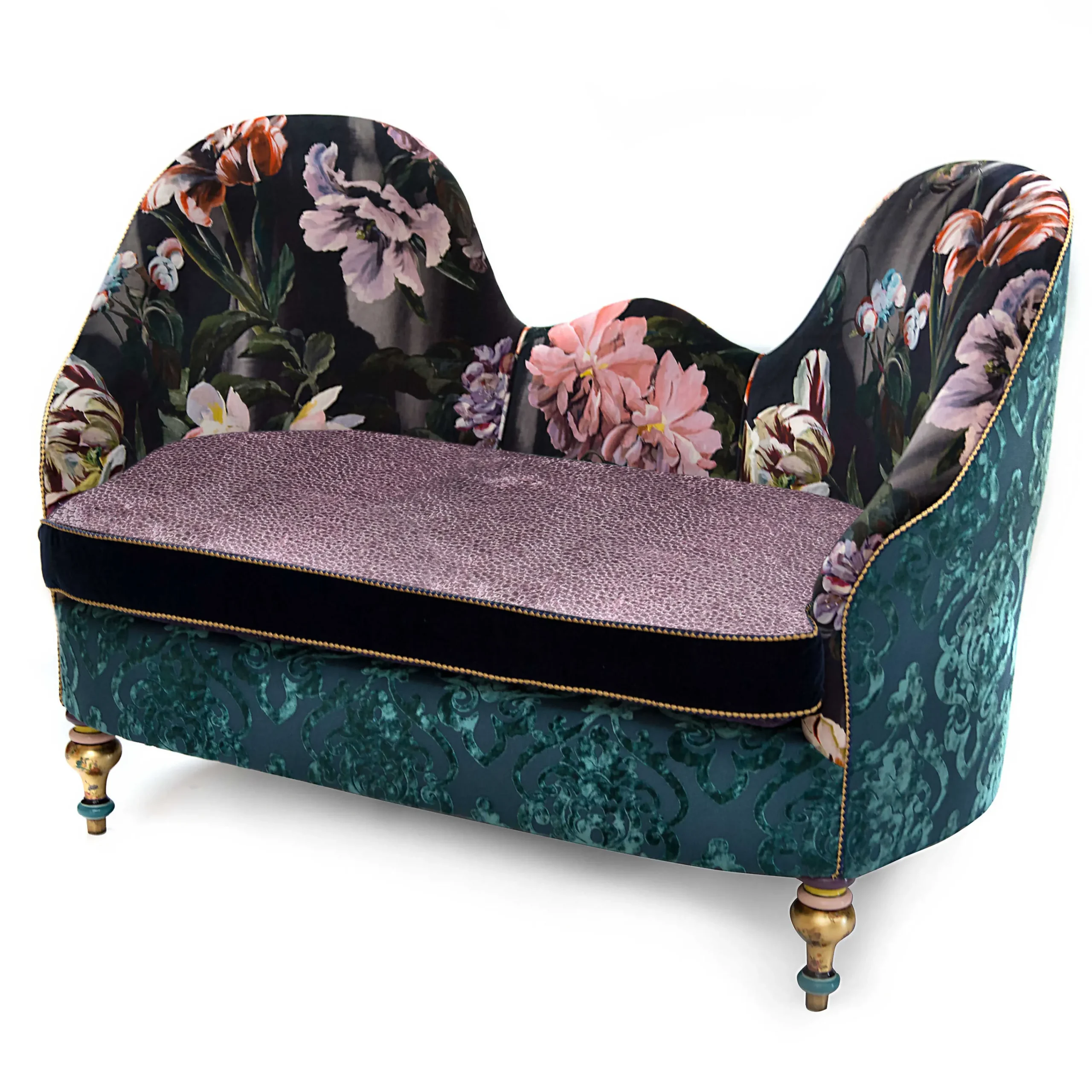 MacKenzie-Childs Living Room<Moonlight Garden Tete-a-Tete Settee
