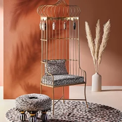 MacKenzie-Childs Living Room<Ocelot Tuffet