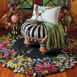 MacKenzie-Childs Living Room<On Wall Street Setting Seat