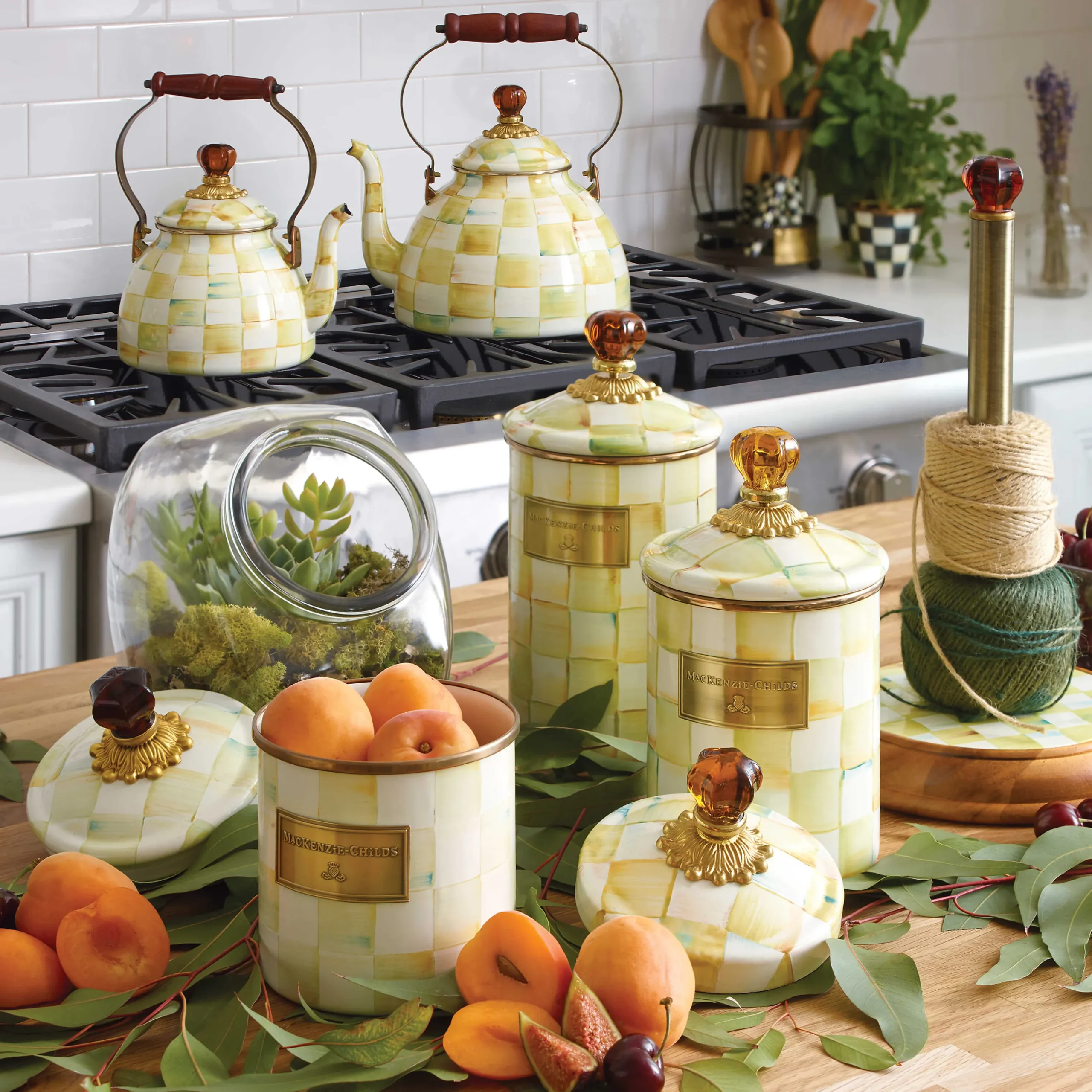 MacKenzie-Childs Tea Kettles<Parchment Check 2 Quart Tea Kettle