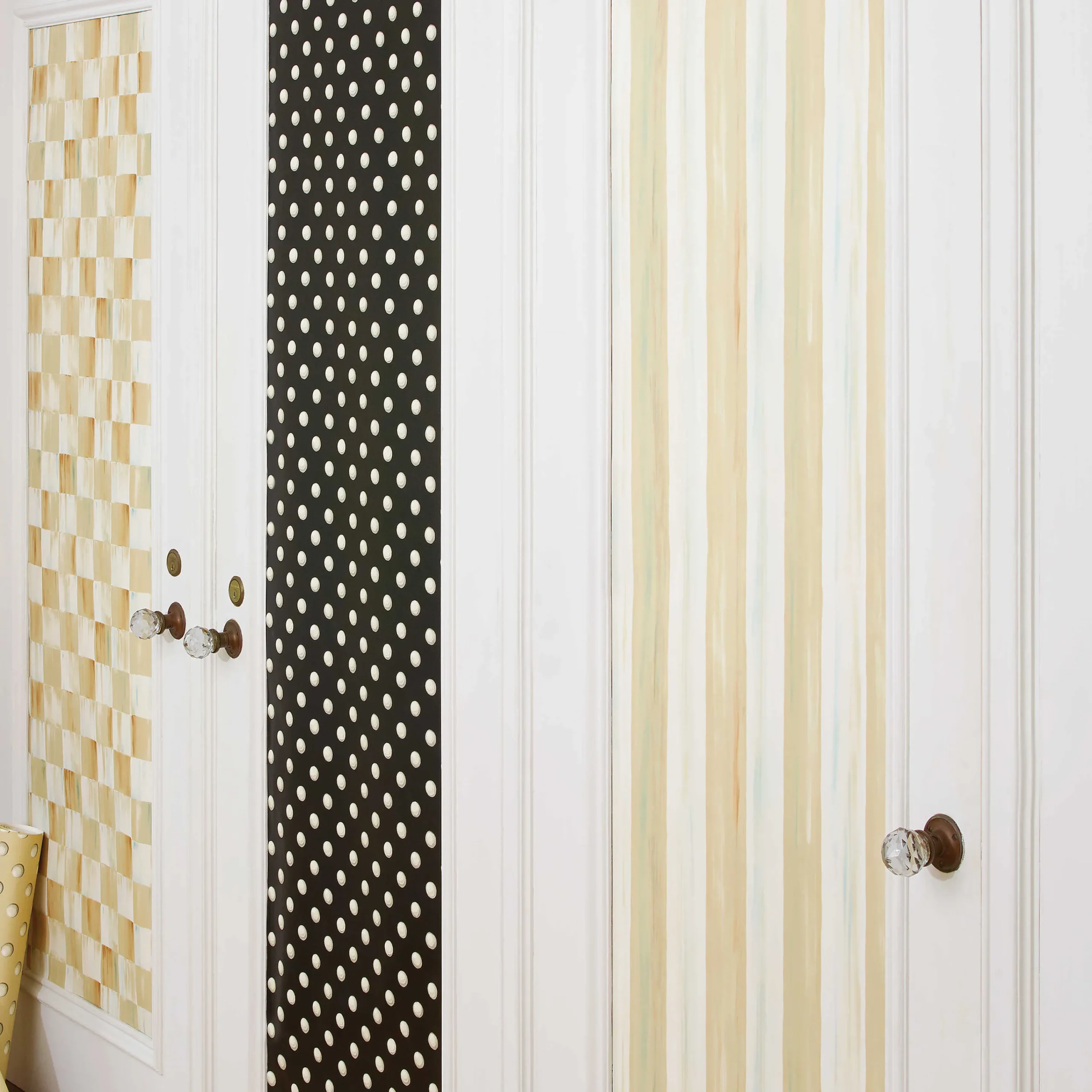 MacKenzie-Childs Finishing Touches|Room Accents<Parchment Stripe Wallpaper