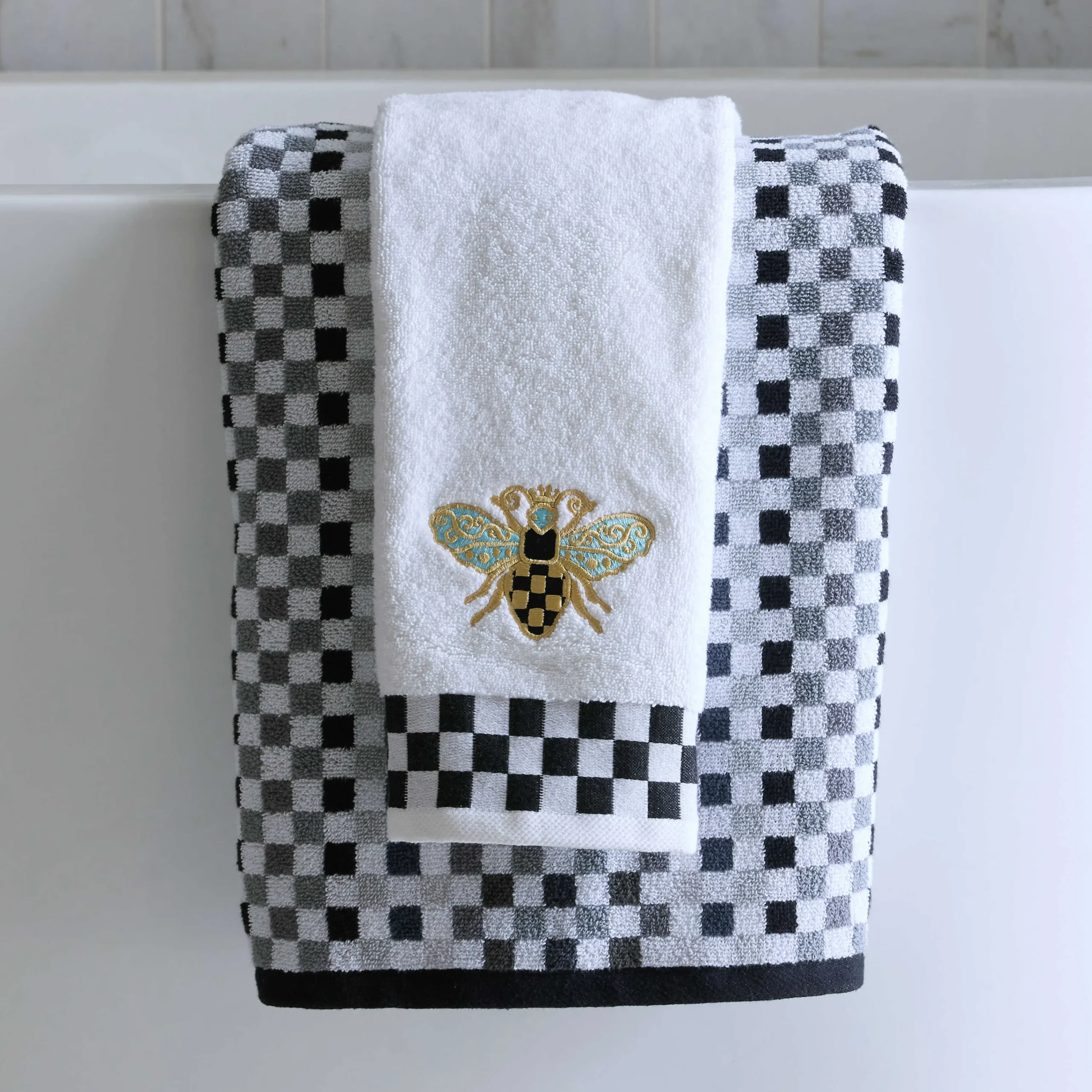 MacKenzie-Childs Bath & Bath Accessories<Queen Bee Check Hand Towel
