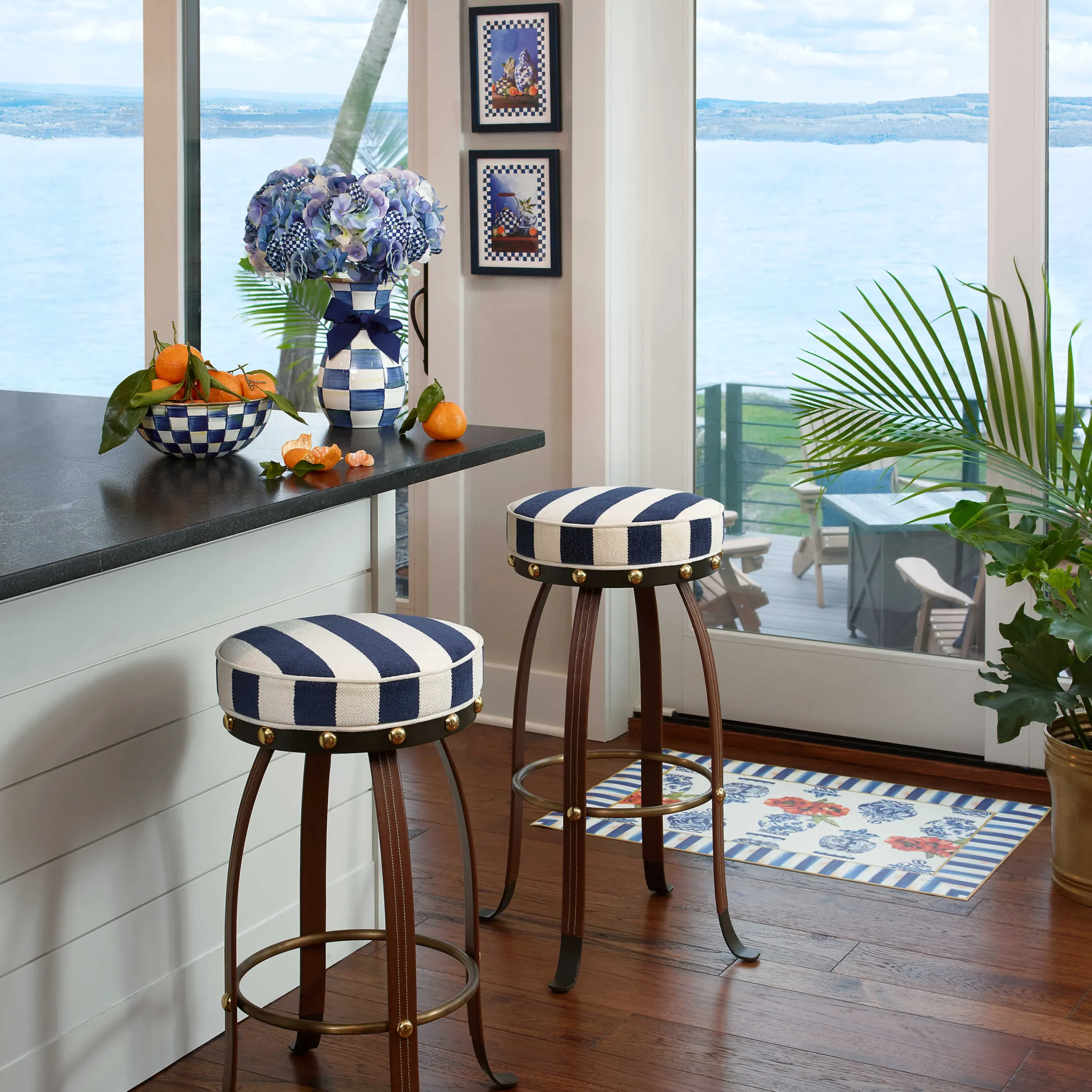 MacKenzie-Childs Spring|Greenery & Florals<Royal Check Blue Hydrangea