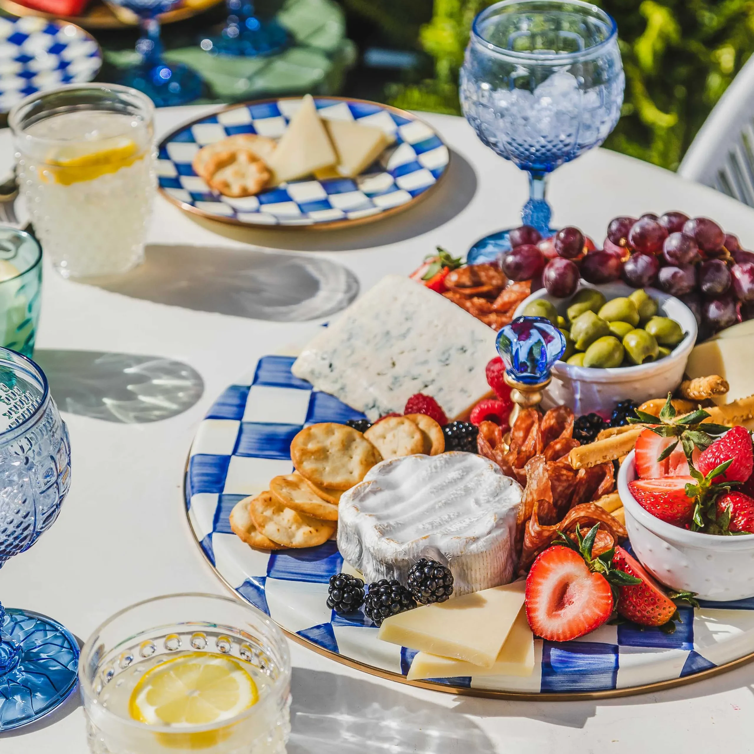 MacKenzie-Childs Serveware<Royal Check Cheese Course