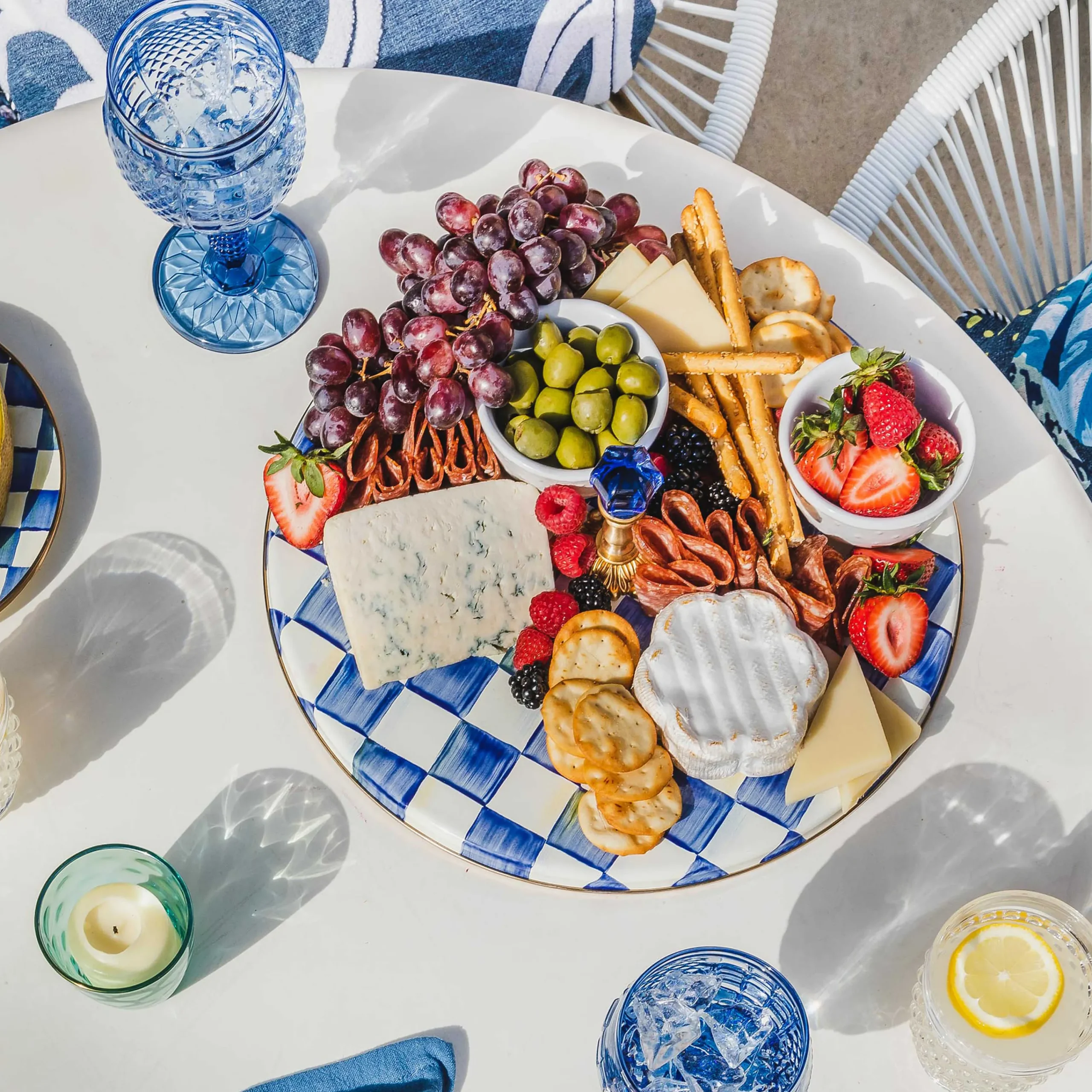 MacKenzie-Childs Serveware<Royal Check Cheese Course
