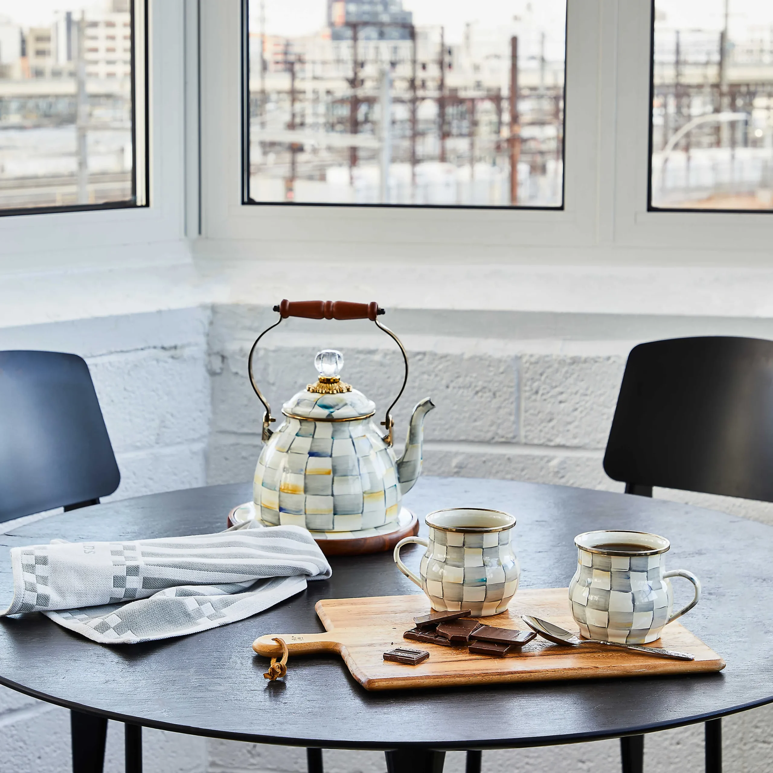 MacKenzie-Childs The Coffee Shop|Tea Kettles<Sterling Check 2 Quart Tea Kettle