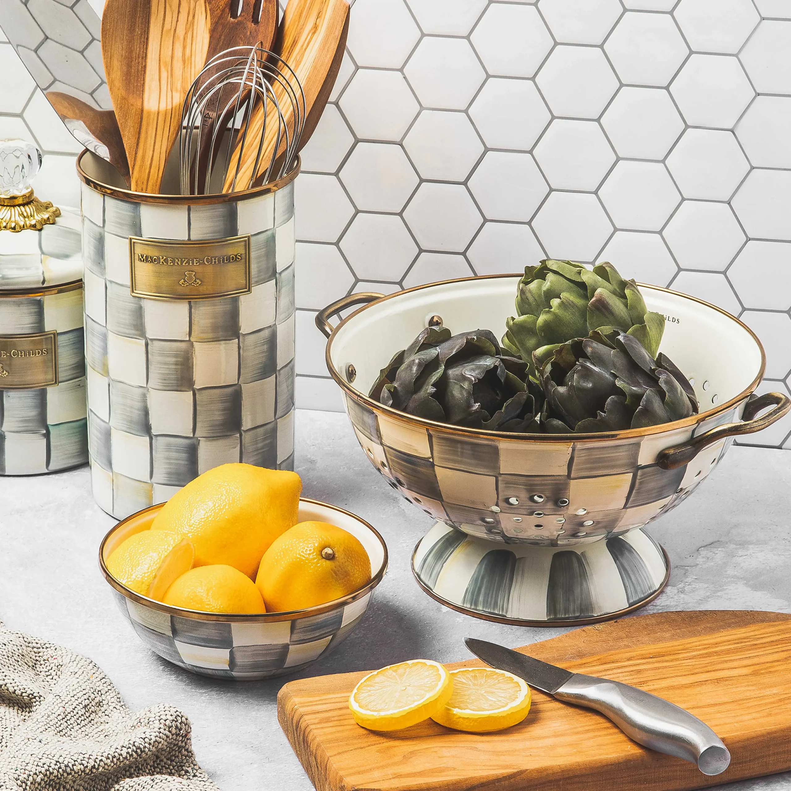MacKenzie-Childs Fall Entertaining|Bar Entertaining<Sterling Check Pinch Bowl