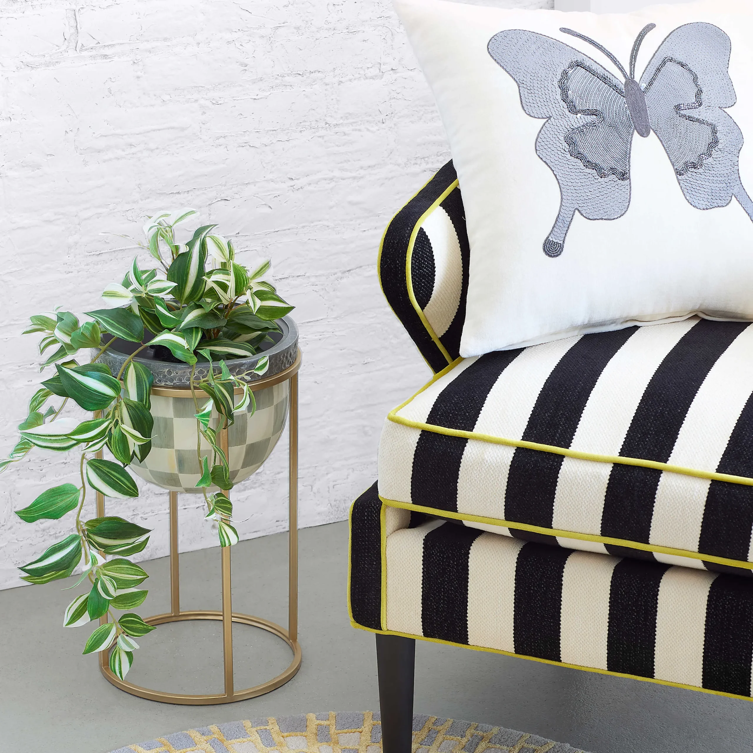 MacKenzie-Childs Outdoor|Room Accents<Sterling Check Short Plant Stand