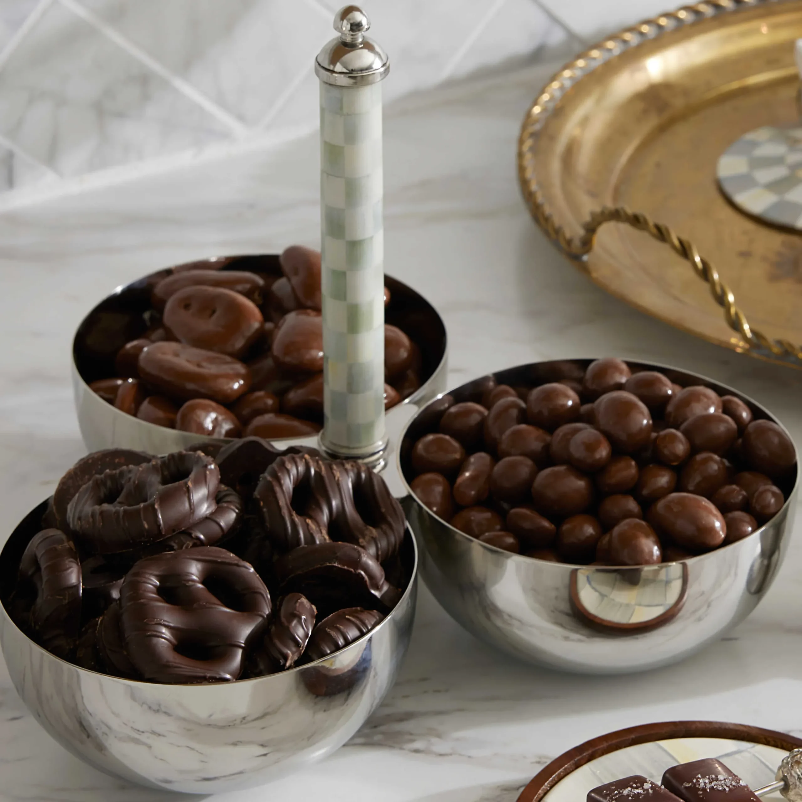 MacKenzie-Childs Fall Entertaining|Serveware<Sterling Check Supper Club Trio