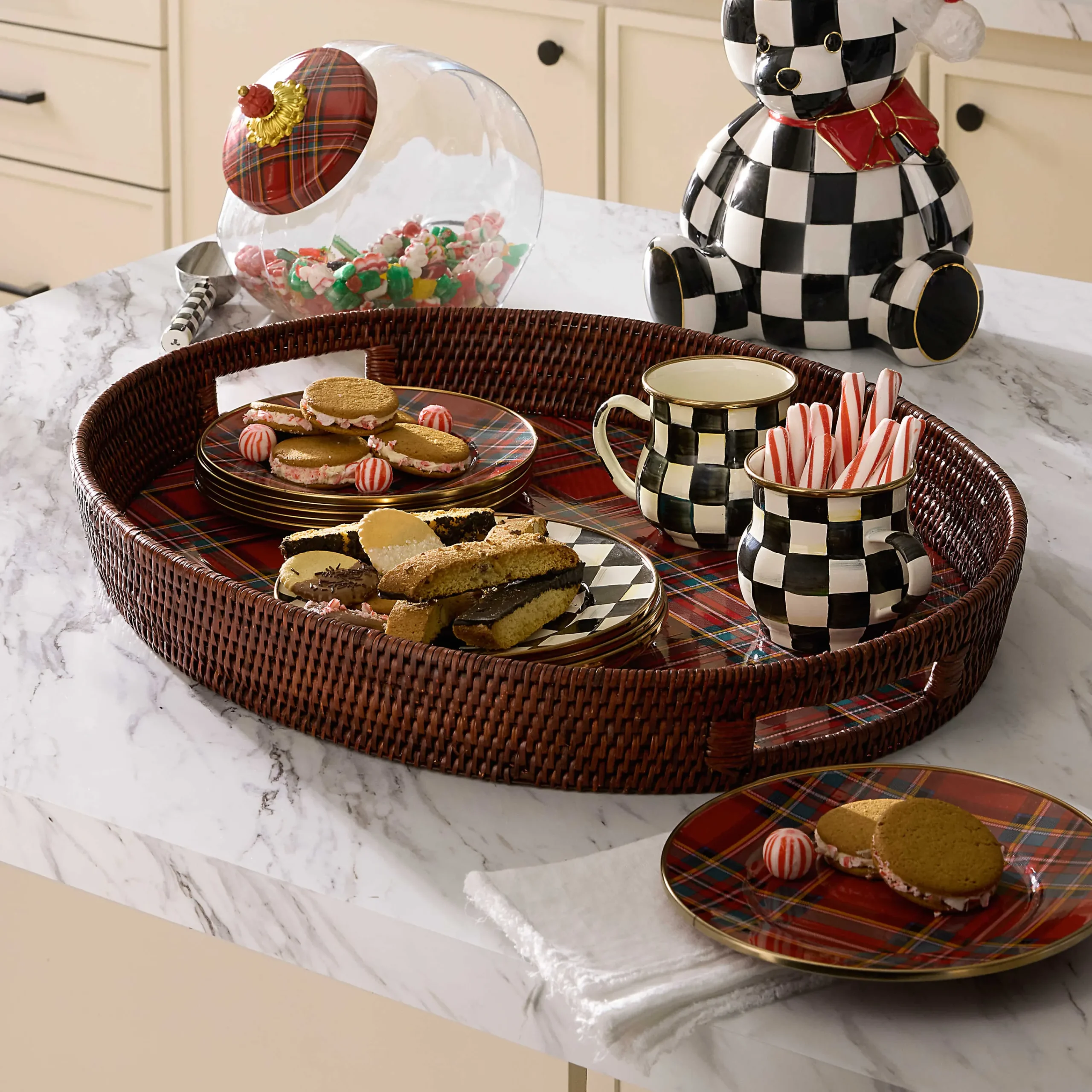 MacKenzie-Childs Serveware<Tartan Red Rattan Party Serving Tray
