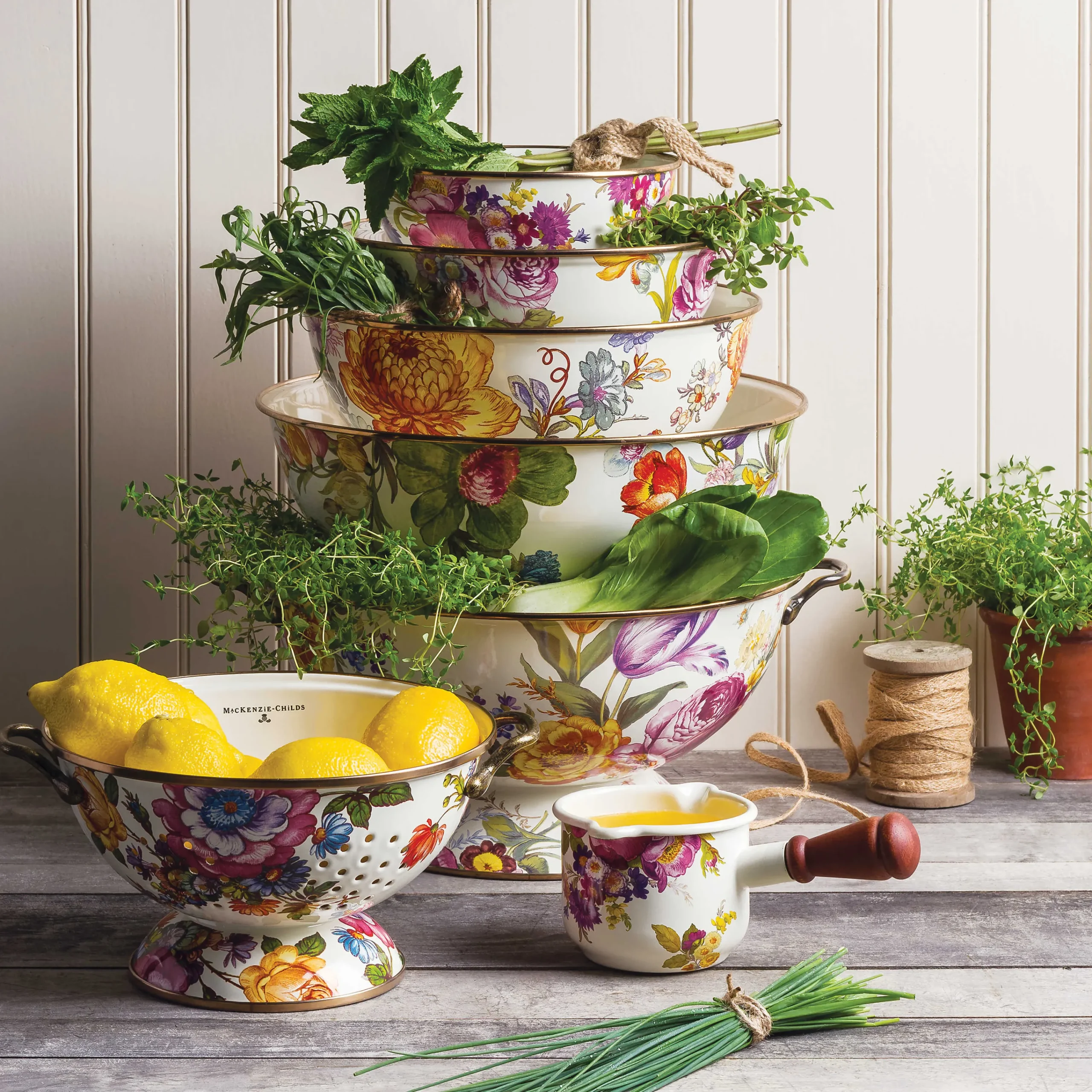 MacKenzie-Childs Kitchen Utensils & Tools<White Flower Market Large Colander