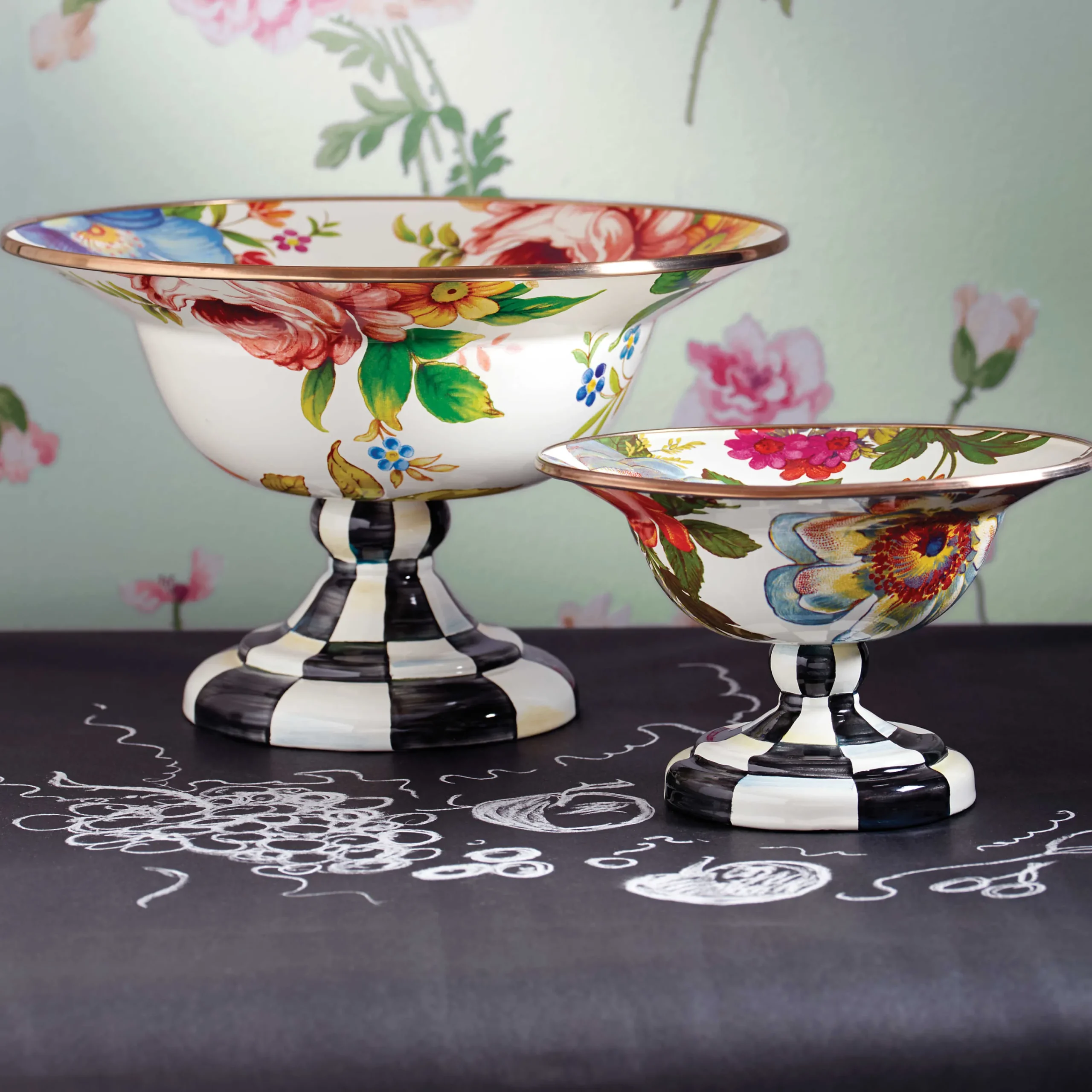 MacKenzie-Childs Serveware<White Flower Market Small Compote